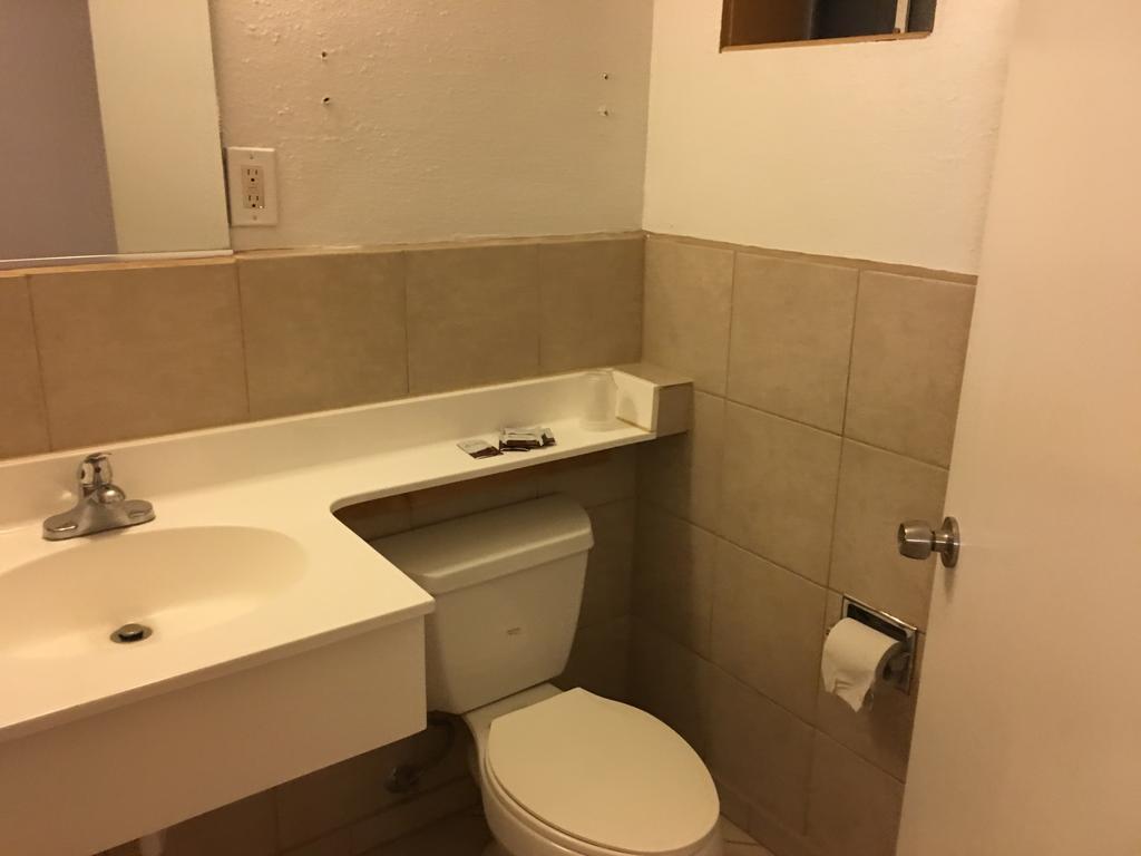 كينغمان Tri-State Inn المظهر الخارجي الصورة