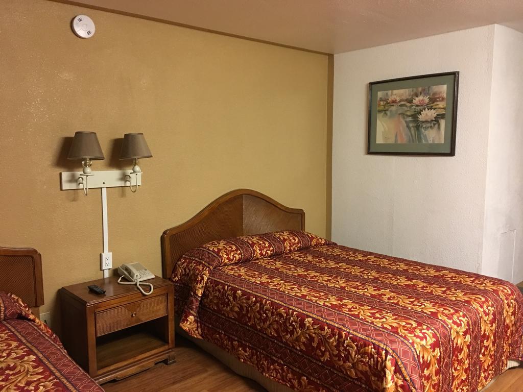 كينغمان Tri-State Inn المظهر الخارجي الصورة