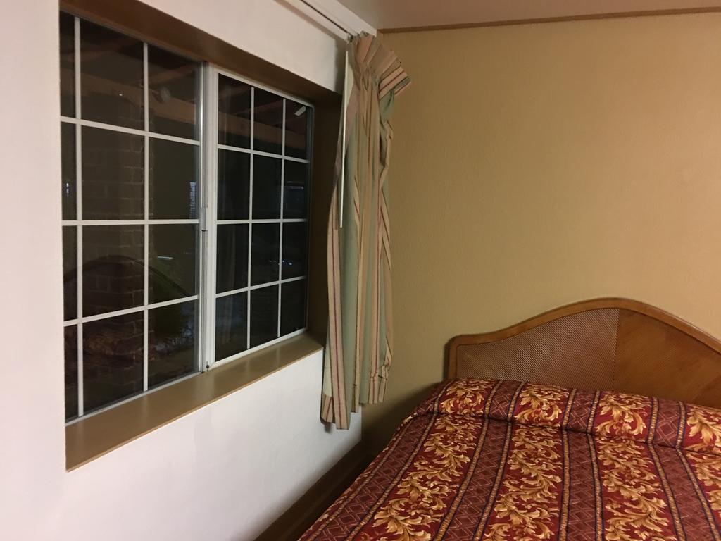 كينغمان Tri-State Inn المظهر الخارجي الصورة
