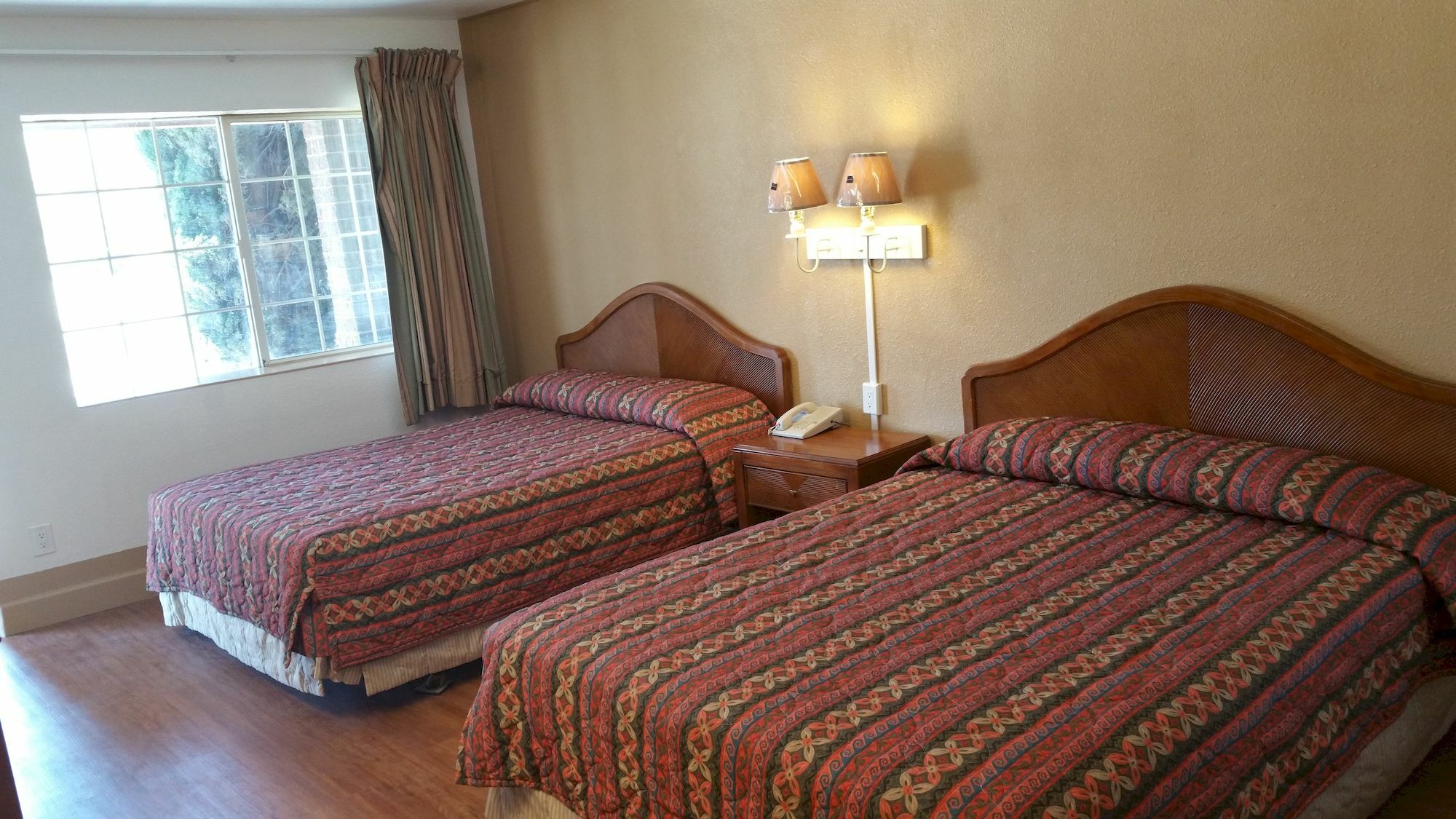 كينغمان Tri-State Inn المظهر الخارجي الصورة
